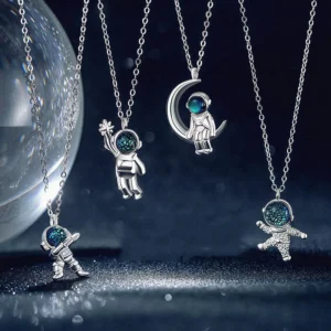 YIZIZAI Spaceman Pendant Couple Necklaces Sci Fi Planet Galaxy Astronaut Series Necklace For Women Men Silver
